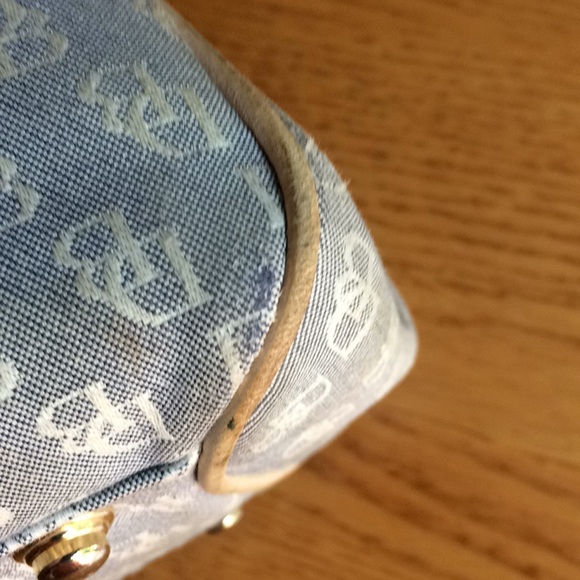 Dooney & Bourke Blue Signature Purse - Picture 3 of 8